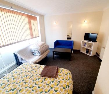 Rayleigh Apartamento | Rayleigh Town Centre 3 Bedroom Apartment