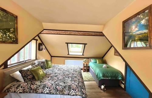 Aberdare Casa | Re-Vive at Rhigos-Zip World,Pen-y-fan, Waterfalls