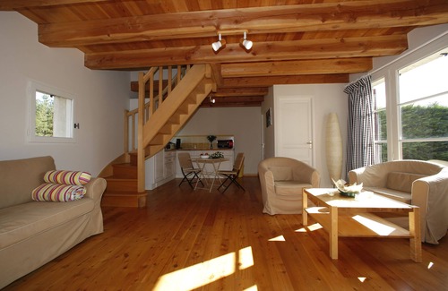 Roquecor Villa | Real estate complex comprising an elegant new stone property in the Quercin.