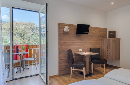 Tramin Cama Y Desayuno | Rebenheim Frühstückspension - FEWO