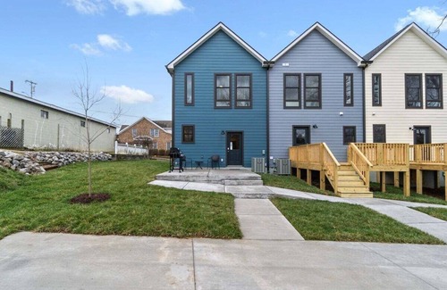 Clarksville Casa | Rebecca's Downtown Luxury Living