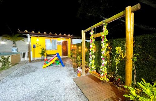 Unamar Casa | Recantos Pinheiros - Casa inteira, até 15 hóspedes - Piscina privativa, sinuca, ar condicionado e TVs nos 4 quartos - Condomínio Orla 500, lado praia - Unamar, Cabo Frio-RJ