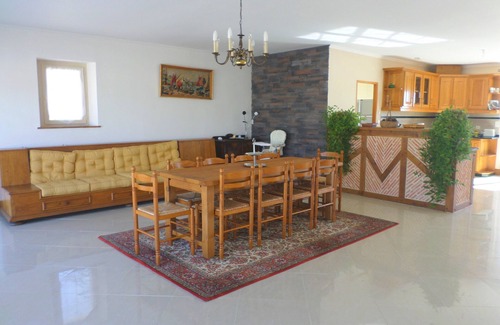 La Douze Casa | Casa contemporánea reciente en el campo con piscina ..