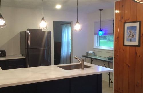 Clifton Springs Casa | Rancho recientemente actualizado en el pueblo de Clifton Springs, NY