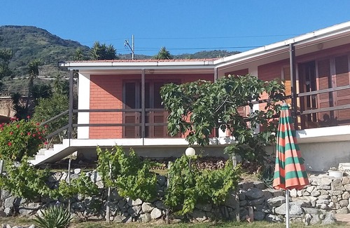 Joppolo Casa | Recargar las baterías en la naturaleza - villa aislada con gran jardín cerca del mar