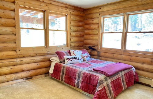 Ponderosa Palisades Casa | Recreation Dream - Beautiful Mountain Home on National Forest Trails