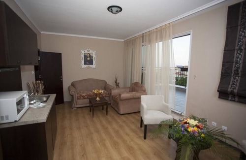 Lozenets Apartamento | Red Hotel - Lozenetz