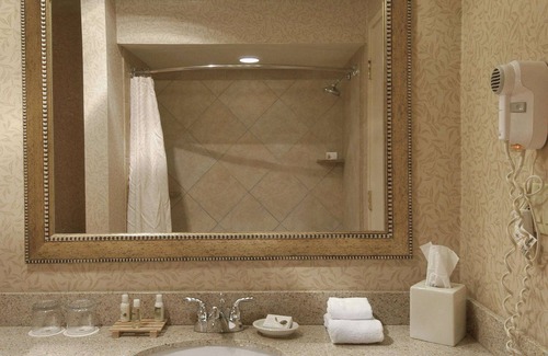 Coos Bay Hotel | Red Lion Hotel Coos Bay