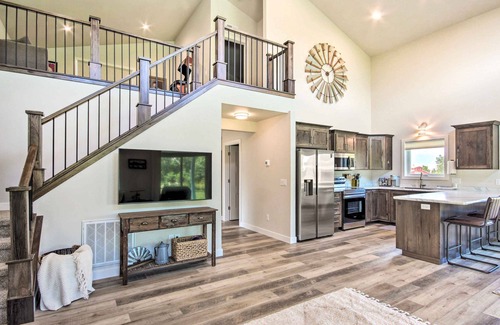 Red Lodge Casa | Red Lodge Home w/ Patio ~ 1 Mi from Downtown!