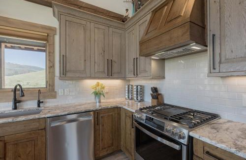 Creede Casa | Red Mountain Cabin at The QD