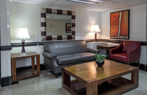 Charlotte Hotel | Red Roof Inn Charlotte - University