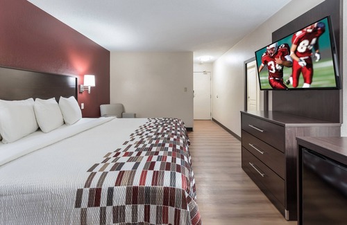 Dillon Hotel | Red Roof Inn Dillon, SC