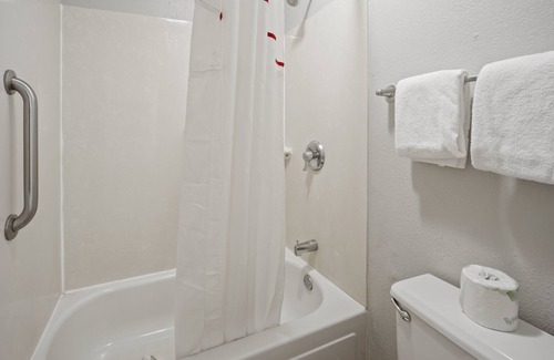 Greensboro Hotel | Red Roof Inn Greensboro Airport