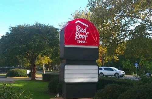Coliseum Central Hotel | Red Roof Inn Hampton