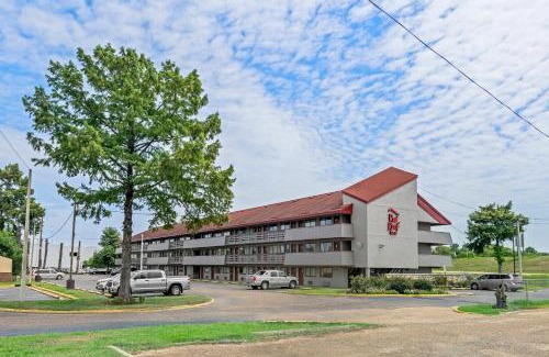 Greater Belhaven Hotel | Red Roof Inn Jackson Downtown - Fairgrounds