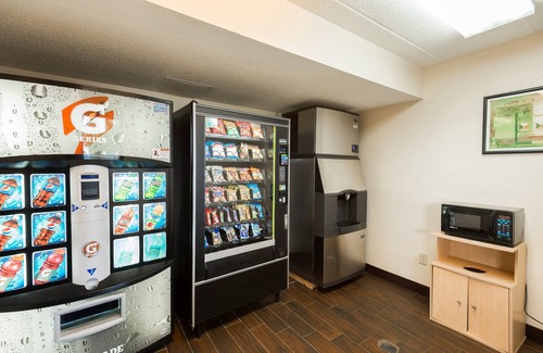 Rockford Hotel | Red Roof Inn Rockford East – Casino District