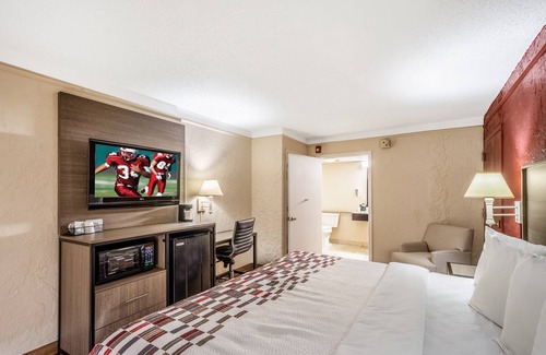 St. Petersburg - Clearwater Hotel | Red Roof Inn Tampa Bay - St Petersburg