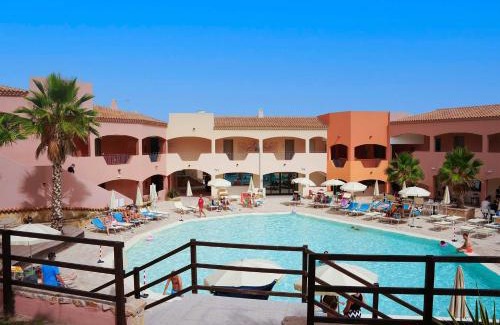 Canneddi Hotel | Red Sun Village