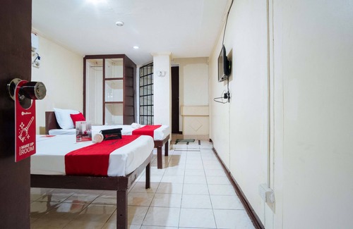 Bacolod Casa | RedDoorz @ Downtown Bacolod