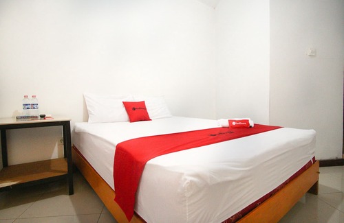 Kotaraja Casa | RedDoorz near Mall Abepura