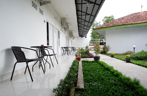 Mataram Casa | RedDoorz near Mataram University