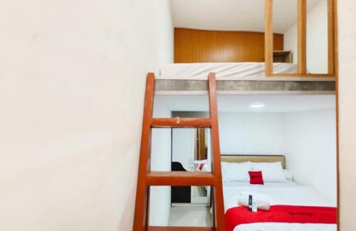 Surabaya Hotel | RedDoorz near RSUD dr Soewandhie 2