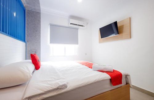 Mampang Prapatan Casa | RedDoorz Plus at Jalan Gatot Subroto Jakarta