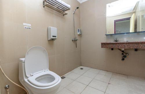 Jambi Hotel | RedDoorz Premium at Hotel Ratu Residence