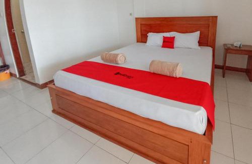 Kotaraja Hotel | RedDoorz Syariah at Abemoch Kampkey