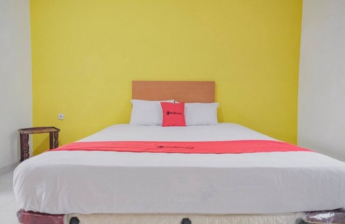 Jambi Casa | RedDoorz Syariah @ Pasir Putih Jambi