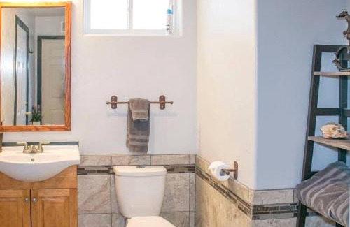 Moab South Valley Casa | Redrock Moab Tiny House w Large Loft Site 8