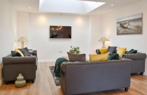Irby Casa | Redstones Cottage