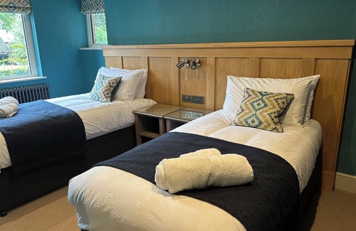 Dufton Cama Y Desayuno | Redstones Hotel