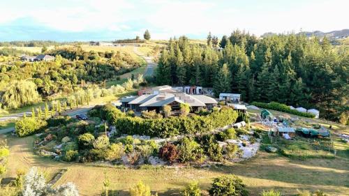 Redwood Valley Otro | Redwood Valley B and B Caravan Retreat