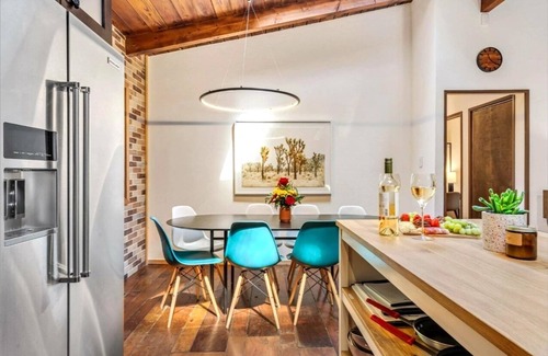 Monte Rio Casa | RedwoodHollow~Captivating Forest Home! Redwoods-5-Star Reviews! HotTub/WiFi