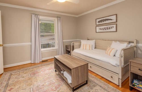 Bracey Casa | Reel Happiness on Lake Gaston