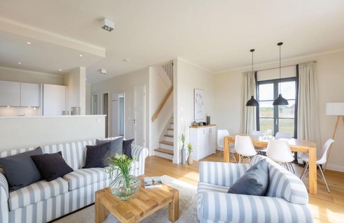 Kreptitz Casa | Reetland am Meer - Premium Reetdachvilla mit 3 Schlafzimmern, Sauna und Kamin E08