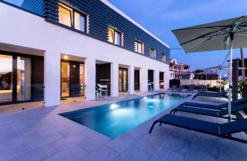 Coxos Beach Apartamento | Refúgio com Spa e Vista Mar - Ribamar Bluevillas