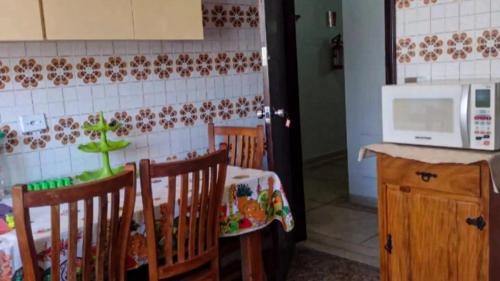 Jardim Tejereba Apartamento | Refúgio, Sofisticação e Conforto em Guarujá