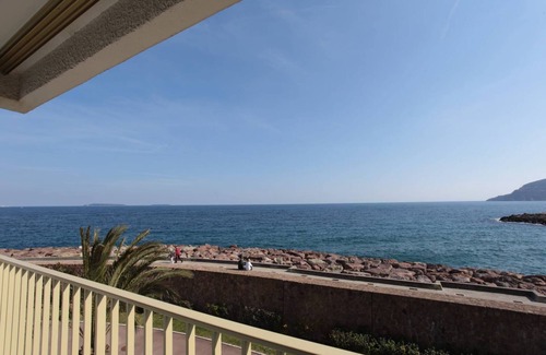 Mandelieu-la-Napoule Beach Apartamento | Reference : 14407 Charming studio facing the sea - Mandelieu-la-Napoule