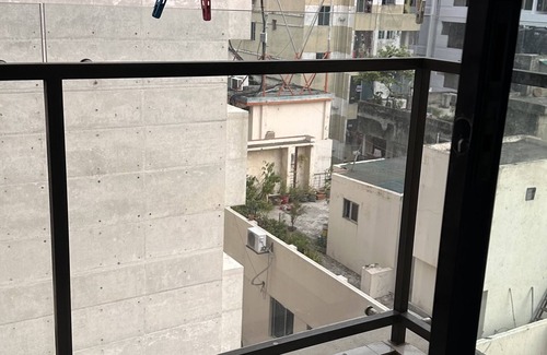 Dhanmondi Apartamento | Refined Elegance: Unwind in a Luxurious 3-Bedroom Apartment In Dhanmondi 11/A