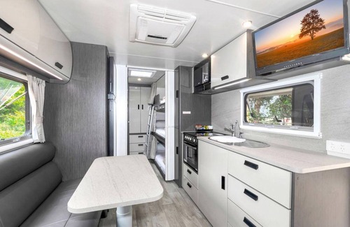 Seal Rocks Otro | Reflections Seal Rocks - Holiday Park