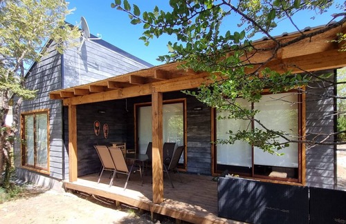 Pinto Chalet De Esquí | Refugios de Montaña Reloncaví