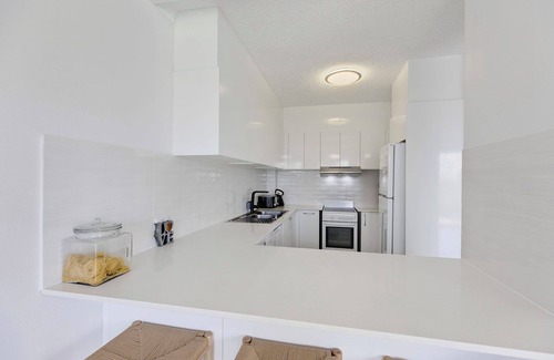 The Entrance North Apartamento | Regency Court 3 - 2 Bedroom Unit
