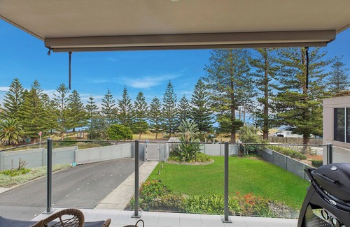 The Entrance North Apartamento | Regency Court 3 - 2 Bedroom Unit