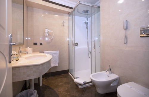 Marina District Hotel | Regina Margherita Hotel