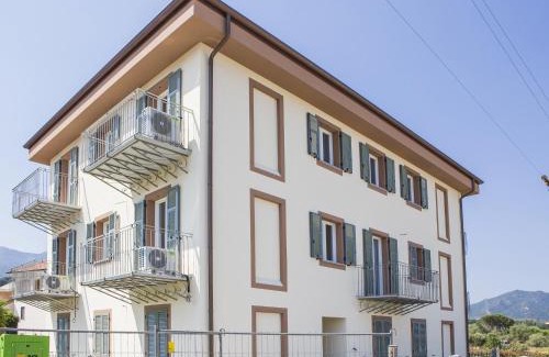 Borghetto Santo Spirito Apartamento | Reginella - a few steps away from the beach