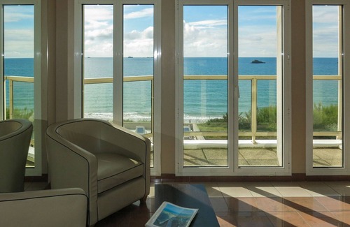 Saint-Ideuc Apartamento | Reine Marine -T2 Face Mer by Interhome