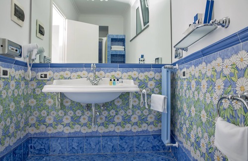 Marina Grande Hotel | Relais Maresca Luxury Small Hotel