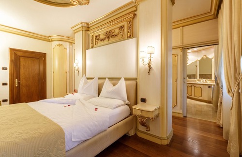 Tassullo Cama Y Desayuno | Relais Villa Quercia